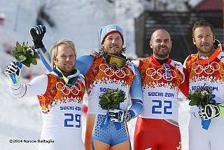 Skiers getting medals