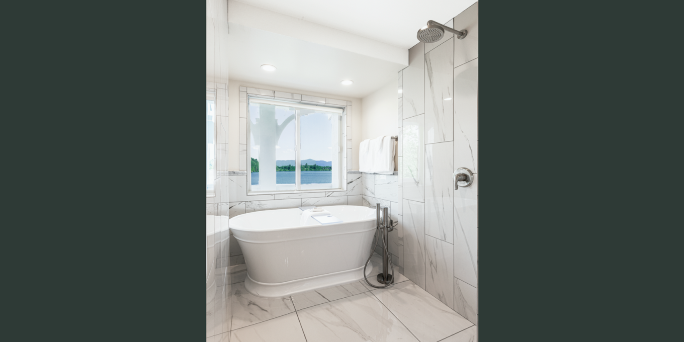 Lakeside Suite 6 Bath