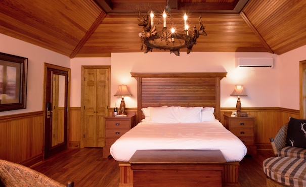 Lakeside Suite 6 Bed