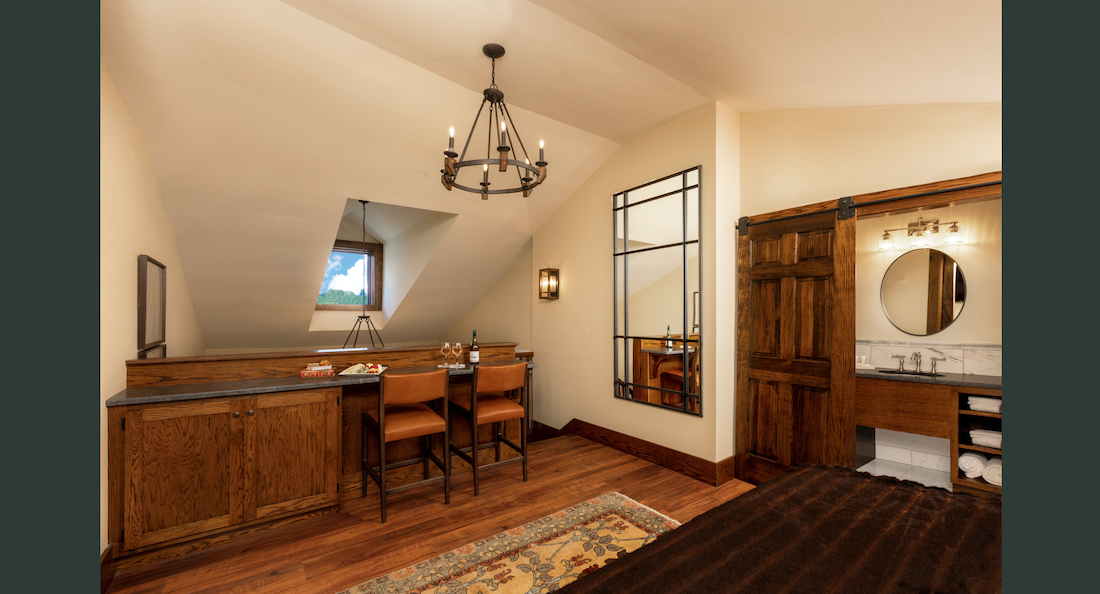 Saranac Suite Bedroom