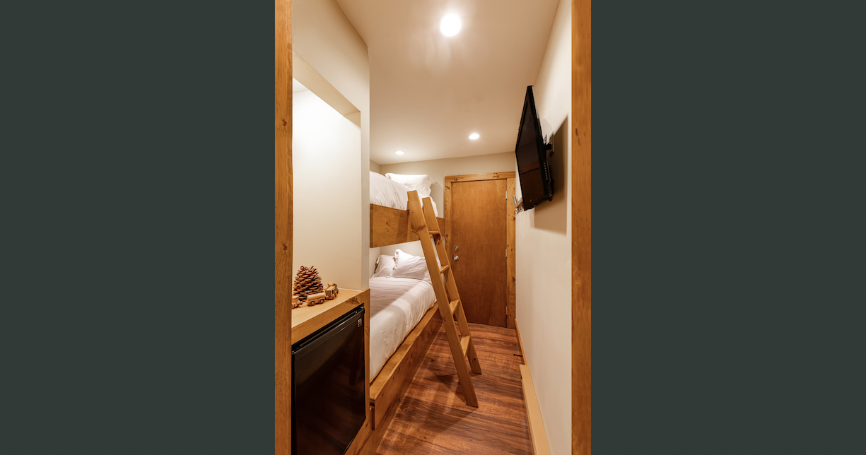 Presidential Suite Connecting Room Bunk Bed Room