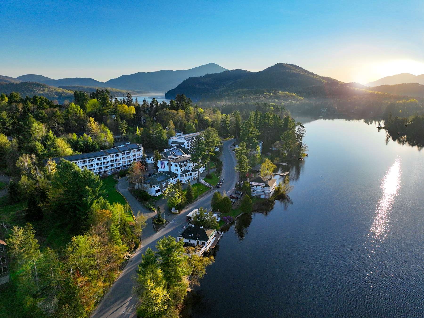 Photo of the Mirror Lake Inn