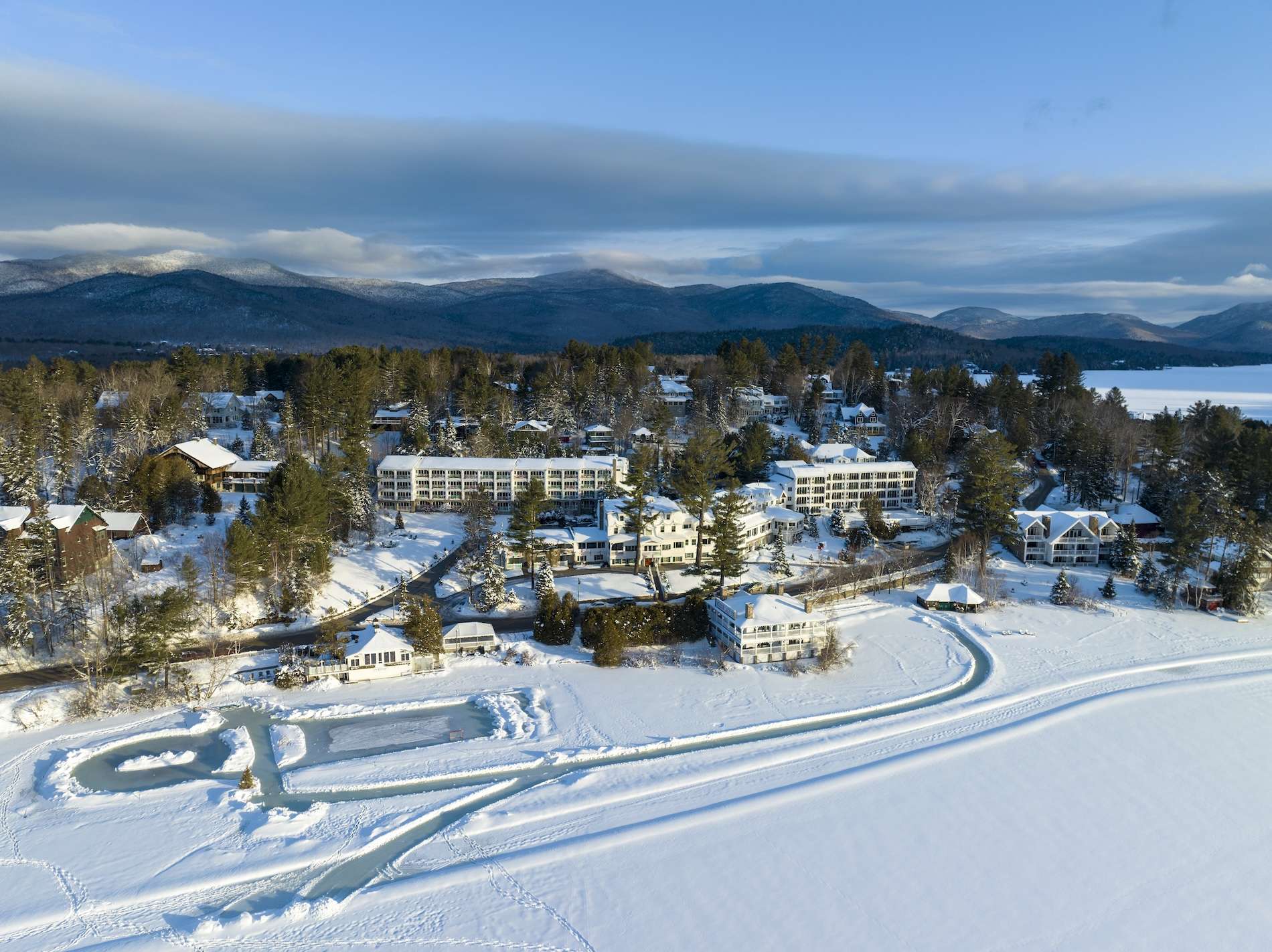 Winter shot of the Mirror Lake Inn