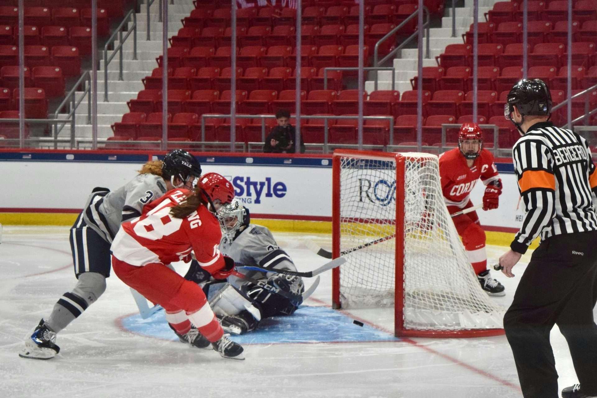 Womens Hockey