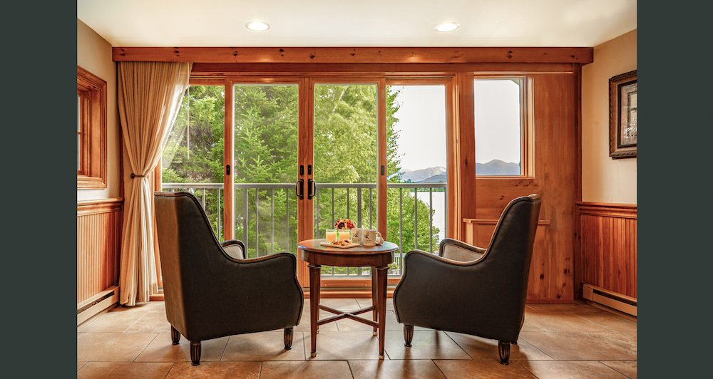 Sitting area of Alpine Ridge Room