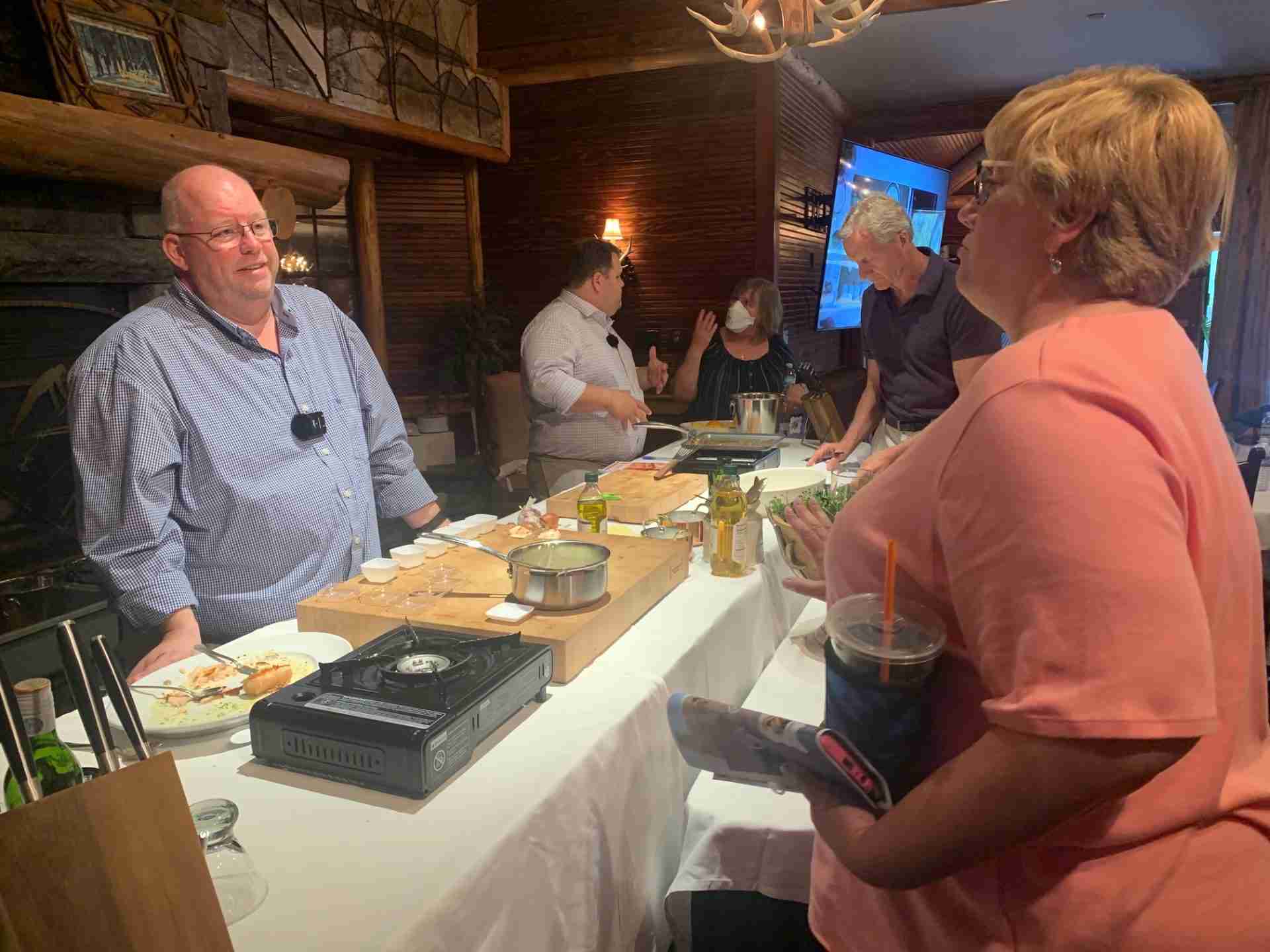Discussion during culinary weekend